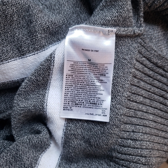 Banana Republic, Size M, Gray and white color - Picture 7 of 7